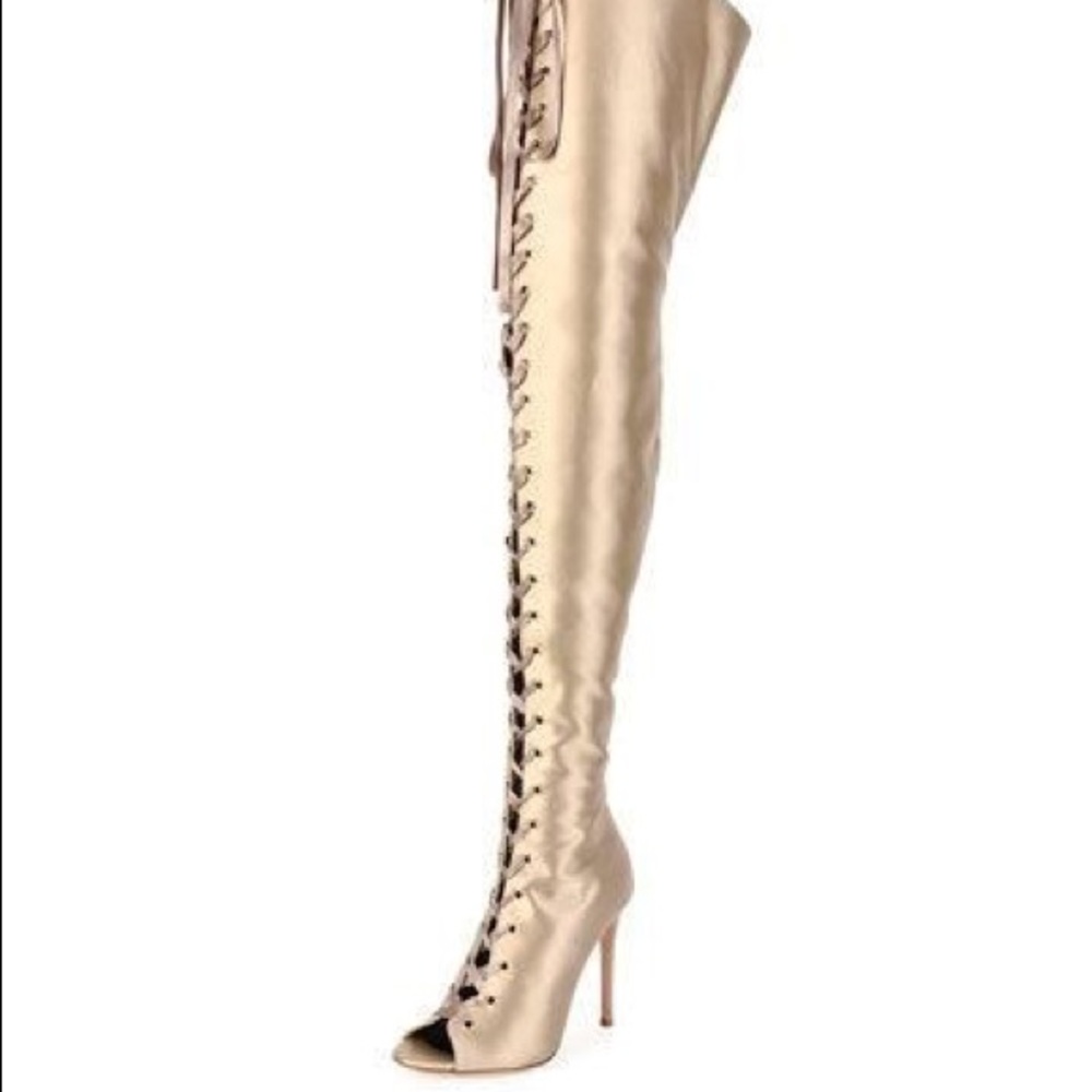 GIANVITO ROSSI Authentic 
Beige satin over-theknee